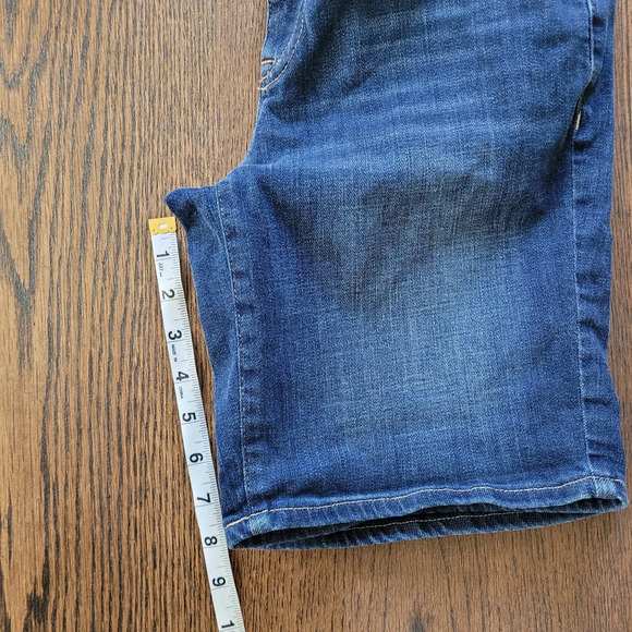 Tommy Hilfiger Dark Wash Denim Jean Shorts Size Women's 2 - Picture 7 of 9